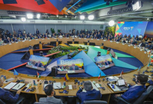 África do Sul lamenta que alguns ‘queiram punir’ o Brics após as ameaças de Trump