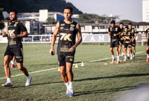 Igor Vinícius ainda não fes a estreia oficial pelo Santos; jogador atuou apenas em amitoso.