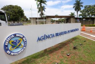 Agente da PF, réu do núcleo da desinformação, diz que não falava com Bolsonaro