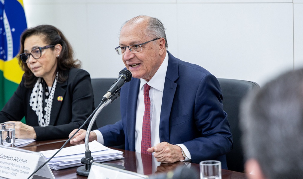 Alckmin admite que Brasil pode pedir mais prazo aos EUA por tarifaço: ‘Se houver necessidade’