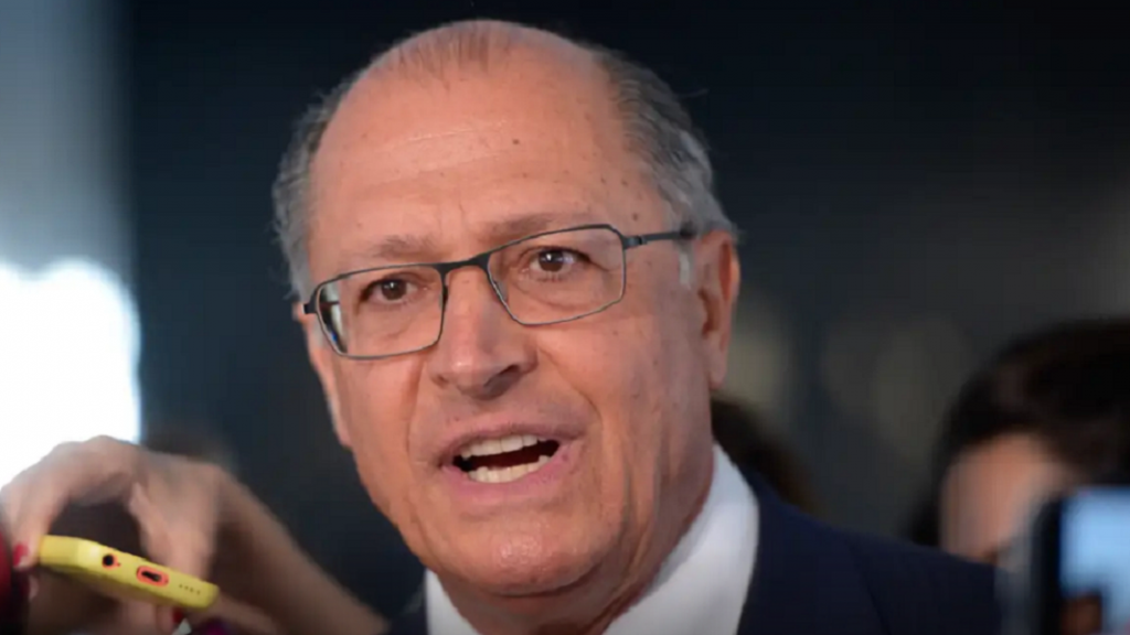 Alckmin se reúne com big techs mais uma vez, recebe pauta e diz que plano só deve ser discutido se tarifaço for 'consumado'