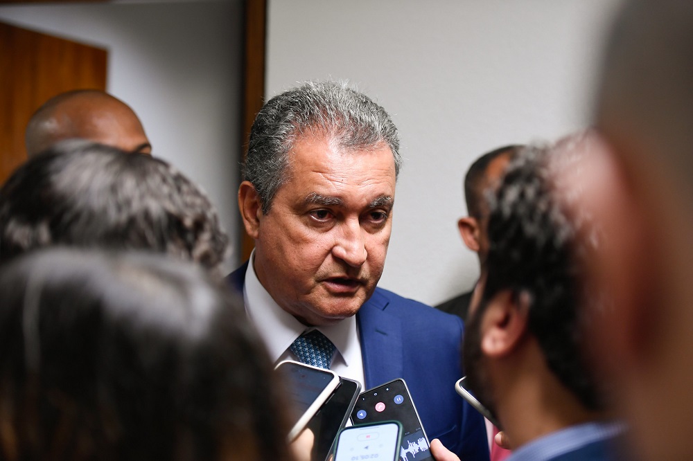 'Ao longo da semana, vamos fazer decreto de regulamentação da reciprocidade', diz Rui Costa sobre tarifas