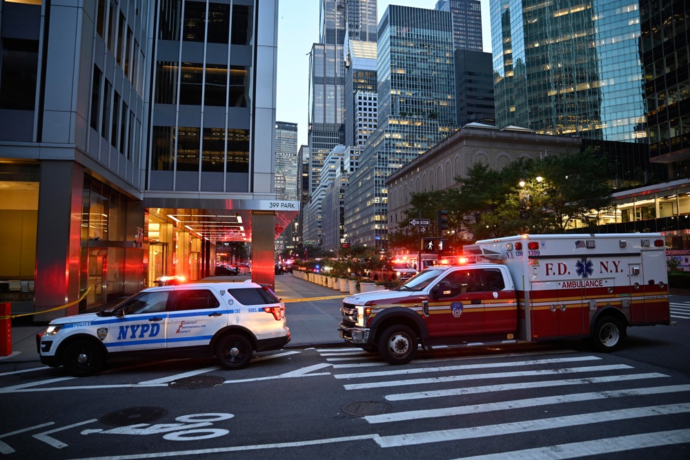 Ataque a tiros deixa ao menos cinco mortos em Nova York