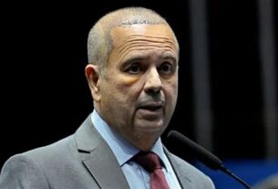 Bolsonaristas cobram e criticam nota de Marinho sobre ex-presidente
