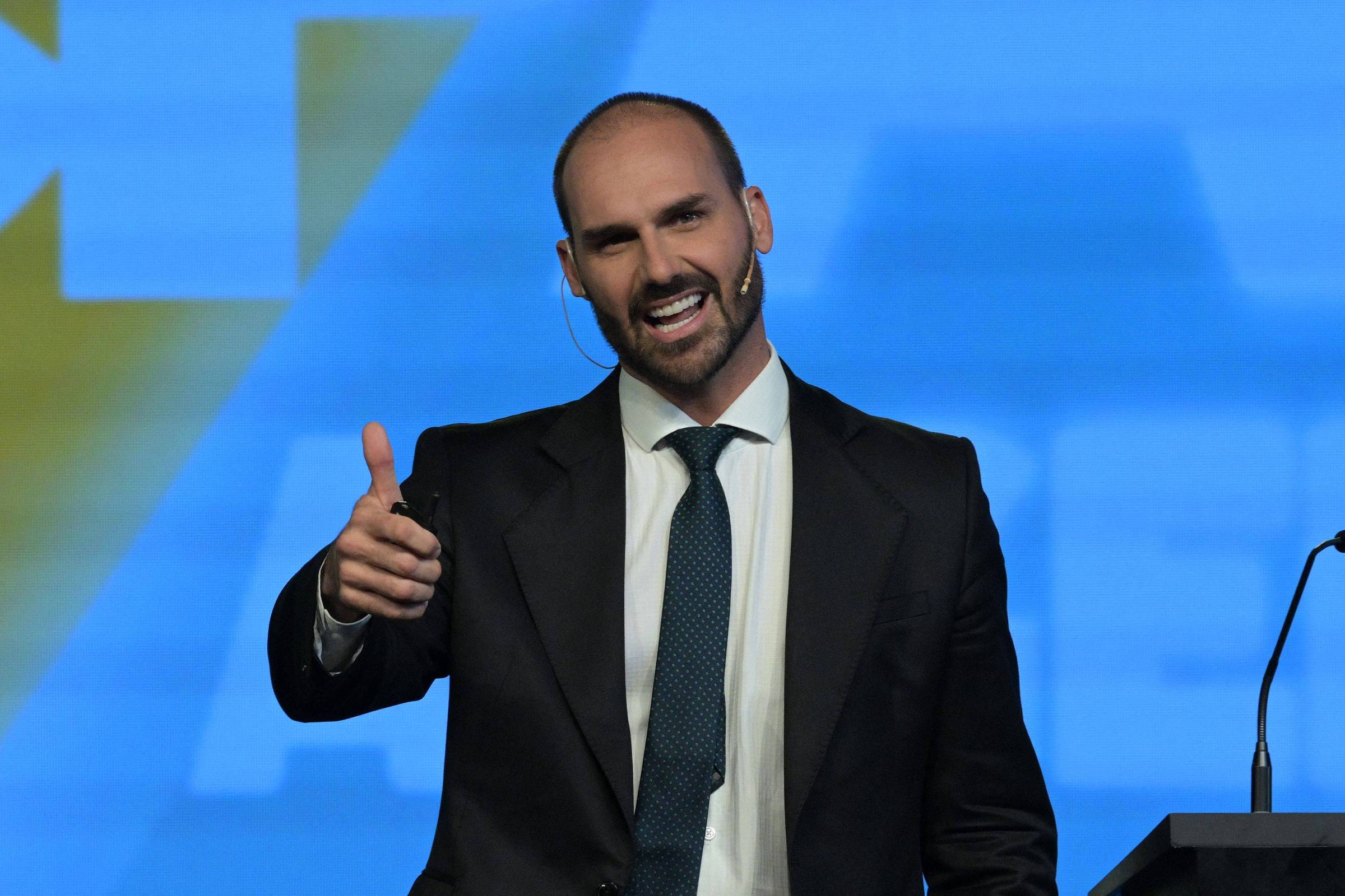 Bolsonaristas se dizem aliviados com tarifaço mais leve e miram Moraes