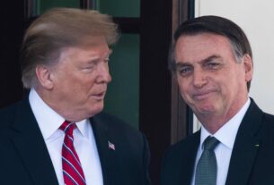 Bolsonaro admite pela 1ª vez impacto do tarifaço - 13/07/2025 - Poder