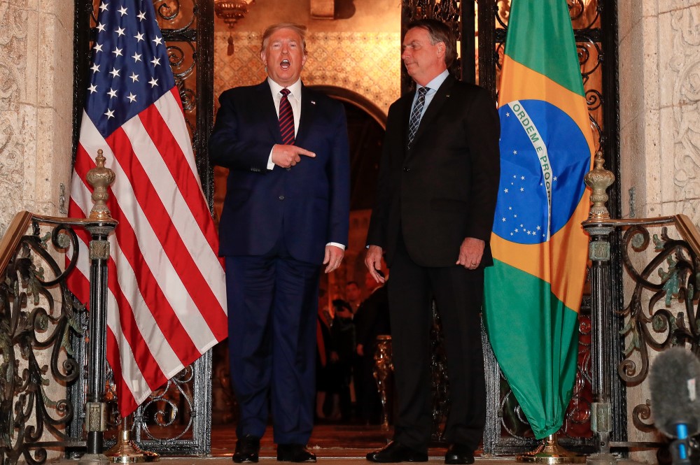 Bolsonaro afirma que recebeu ‘com muita alegria’ nota de Trump em sua defesa