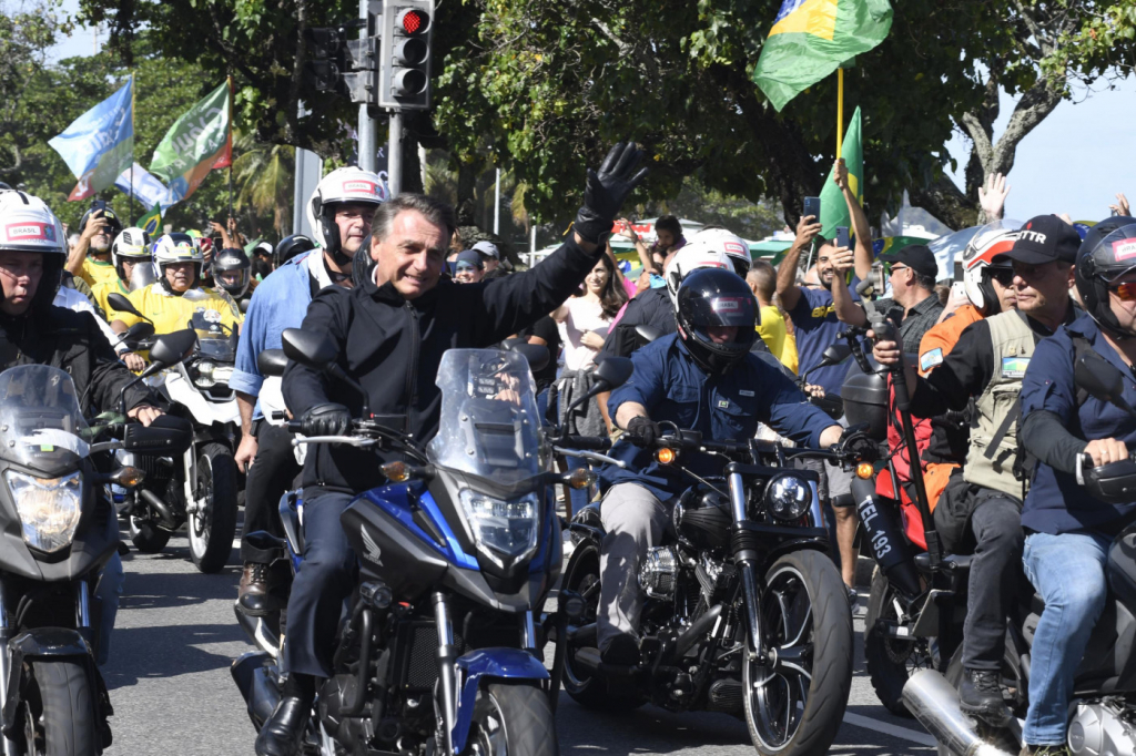 Bolsonaro deve participar de ‘última motociata de sua vida’ nesta terça-feira, dizem aliados