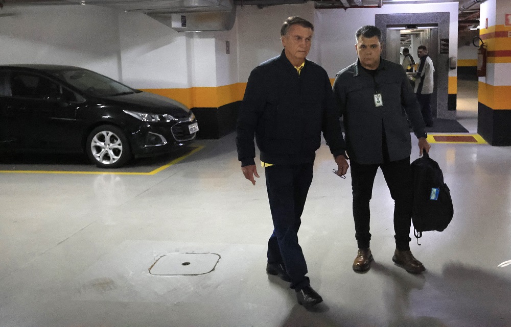 Bolsonaro está desolado como na derrota de 2022, dizem aliados