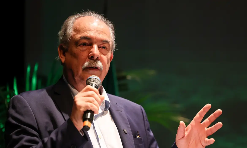 Brics são inovação diplomática extraordinária, a vanguarda do Sul Global, diz Aloizio Mercadante