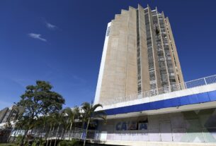 Caixa Econômica Federal realiza leilão com mais de 2 mil imóveis