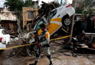 Chuvas no México deixam um bebê morto e inundam casas no oeste do país