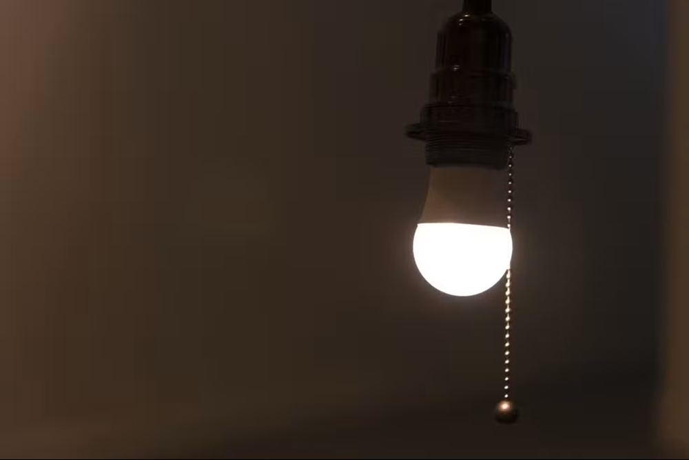 Ciclone extratropical deixa mais de 340 mil endereços sem luz no RS