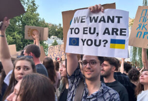 Como Zelensky despojou agências anti-enxerto de sua independência, explicou