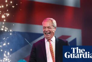 Cuidado com a nevasca das mentiras: nós conselhos sobre como lidar com as táticas de Trump de Farage | Política