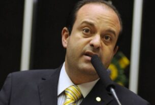 De cidadezinha em Sergipe ao topo do governo do RJ: o supersecretário André Moura