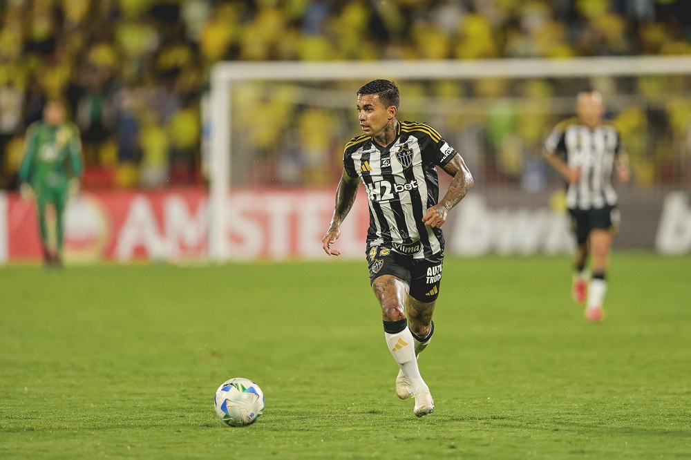 Dudu é condenado a seis jogos de suspensão e multa do STJD por misoginia contra Leila Pereira