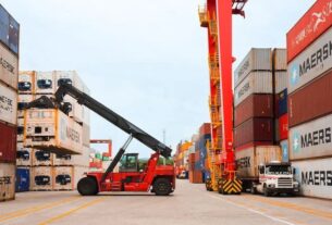 Empresas ficam sem tempo de “evitar tarifas” e corrida da exportação acaba