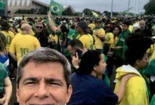 Entorno de Bolsonaro debateu minuta e cobrei aplicação, diz general