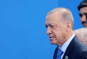 Erdogan ataca revista turca acusada de publicar caricatura do profeta Maomé