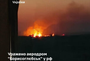 Estoque de bomba destruído, aviões de guerra danificados quando a Ucrânia atinge o aeroporto russo