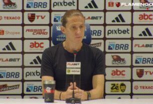 Filipe Luís na coletiva de imprensa após vitória contra o Atlético-MG