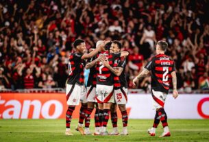 Flamengo vence o São Paulo na volta do Mundial de Clubes e se isola na liderança