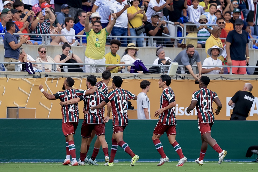 Fluminense faz jogo duro, bate Al Hilal e vai para a semifinal do Mundial