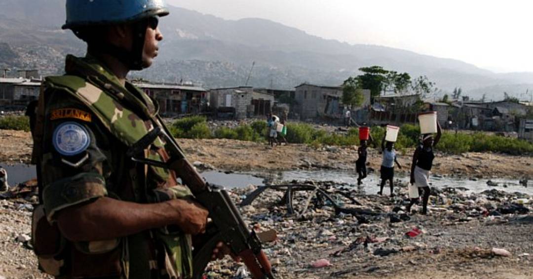 Gangues controlam 90% da capital do Haiti, que chega perto de ‘colapso total’, alerta ONU