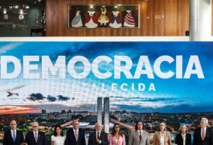 'Graças a Deus, o presidente é fraco!' - 13/07/2025 - Marcus Melo