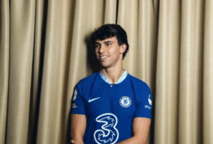 João Félix é oficializado no Al-Nassr e vai ser companheiro de Cristiano Ronaldo