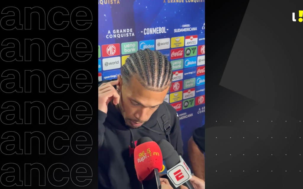 João Victor comenta protestos e vaias da torcida do Vasco: 'Tem que confiar, não posso fazer nada'