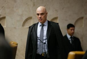 Justiça da Flórida manda novamente intimar Moraes em caso de empresa de Trump