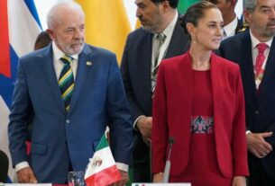 Lula conversa por telefone com a presidente do México em meio ao tarifaço de Trump