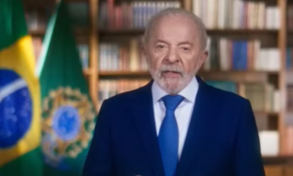 Lula critica ‘chantagem inaceitável’ de Trump e diz que ‘tarifaço’ tem apoio de políticos ‘traidores da pátria’