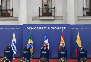 Lula diz, no Chile, que é preciso lutar contra o ‘extremismo que tenta reeditar práticas intervencionistas’