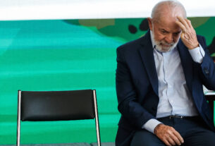 Lula rejeita sancionar aumento do número deputados - 02/07/2025 - Poder