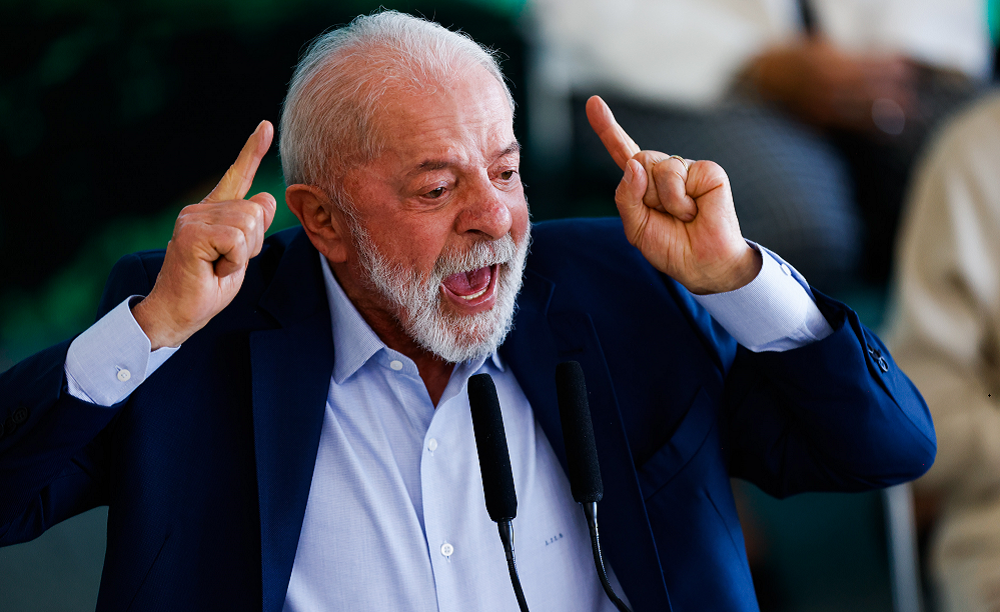 Lula veta projeto que aumenta número de deputados na Câmara