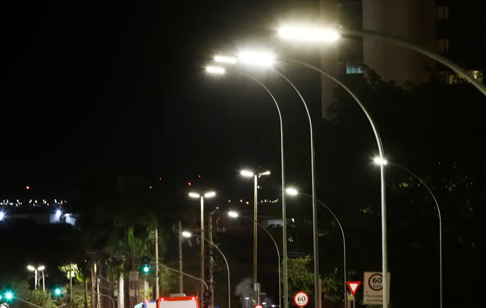 MME lança ampla chamada pública de R$ 151,7 milhões para projetos de iluminação com LED