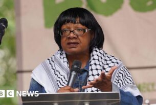 MP Labor Diane Abbott permanece por comentários do racismo