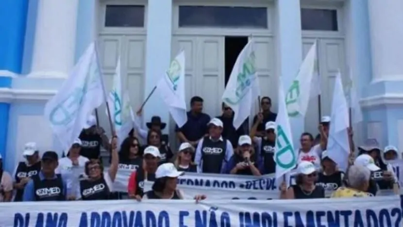 Médicos da rede municipal de Natal anunciam paralisação para segunda-feira (15)