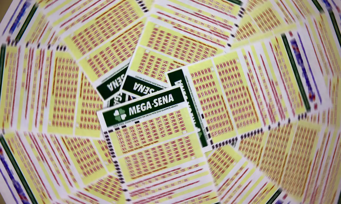 Mega-Sena sorteia neste sábado prêmio acumulado em R$ 42 milhões