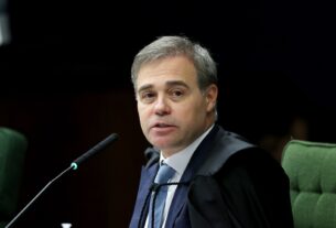 Ministro André Mendonça defende que STF deve repensar seu papel