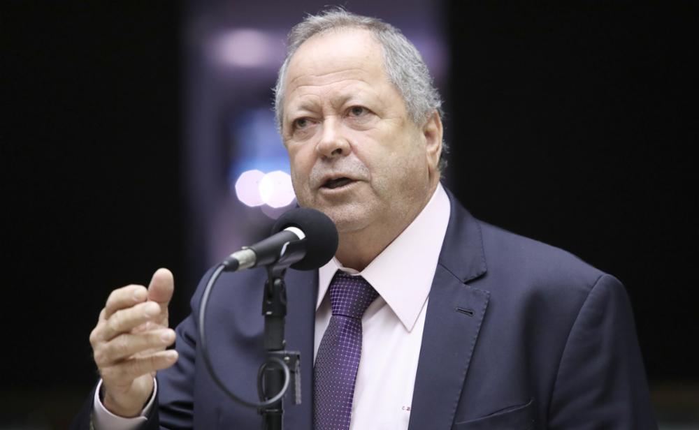 Moraes cobra explicações de Chiquinho Brazão por descumprimento de tornozeleira e ameaça com nova prisão