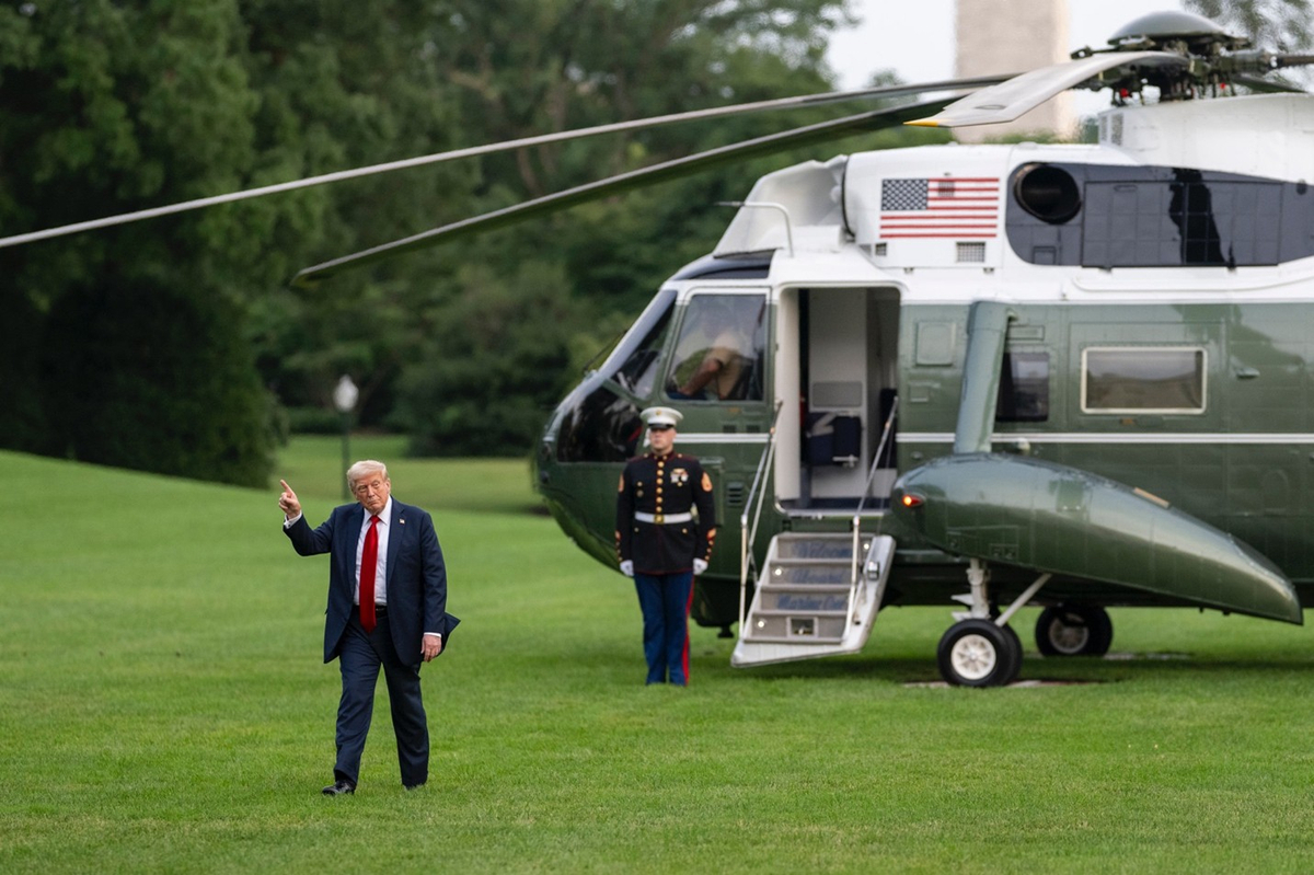 Nenhuma greve de Moscou para a Ucrânia, Trump diz enquanto alerta Putin no cessar -fogo