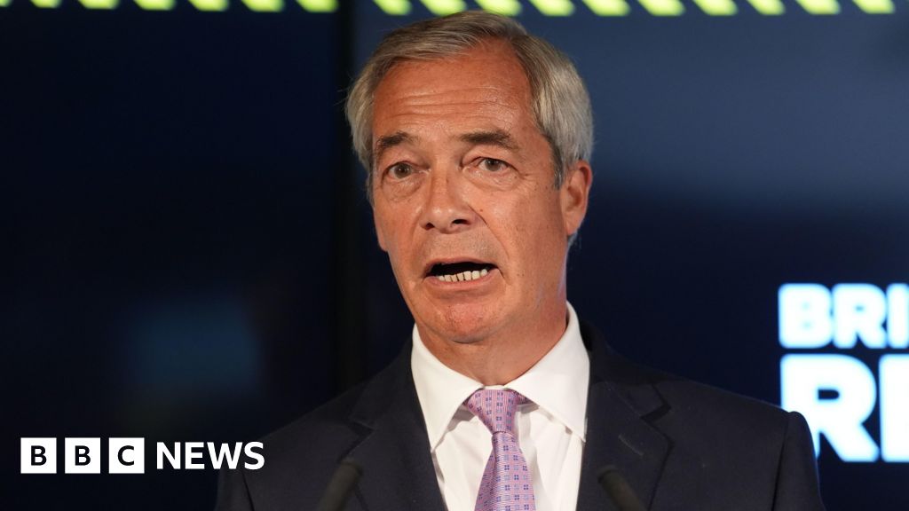 Nigel Farage pede que o Ministro pedam desculpas por Jimmy Savile Online Safety Reclay