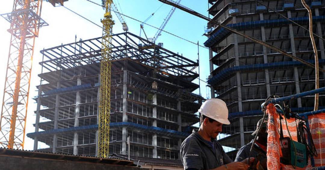 O apagão de mão de obra na construção civil brasileira