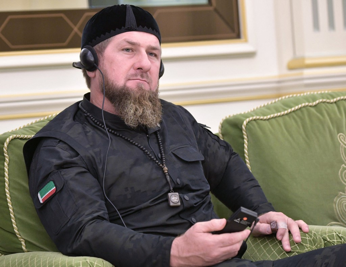 O líder checheno Kadyrov hospitalizado após o incidente da praia
