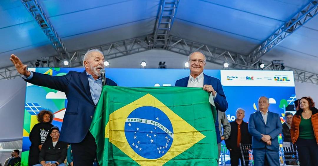 O negociador: Alckmin faz contraponto a Lula e ganha protagonismo com tarifaço