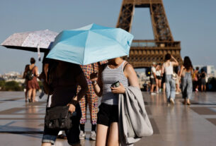 Onda de calor coloca Paris em alerta e fecha escolas na Europa